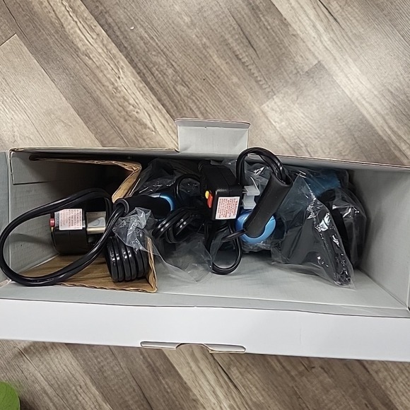 Babyliss PRO Nano Titanium Lightweight Ionic Hair Dryer & Folding Travel Dryer - Picture 3 of 6